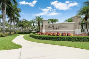 9239 Sw 227th St 4, Cutler Bay