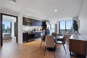 398 Ne 5th St 3618, Miami