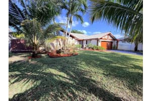 10949 Nw 1st Mnr, Coral Springs