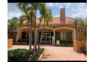 17901 Nw 68th Ave T207, Hialeah