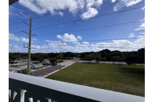 8233 Harding Ave 403, Miami Beach