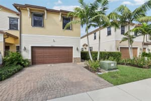 4671 Brumby Ter, Davie 4671 Brumby Ter, Davie