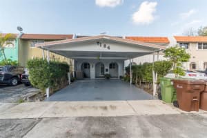 7184 W 2nd Ct, Hialeah