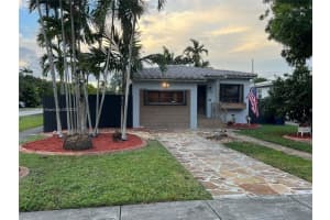 189 Glendale Dr 189, Miami Springs