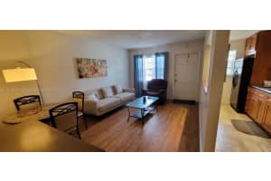 415 Ne 2nd St 105, Hallandale Beach