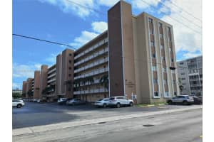 500 Ne 12th Ave 102, Hallandale Beach