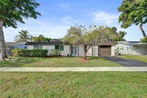 8109 Nw 71st Ave, Tamarac