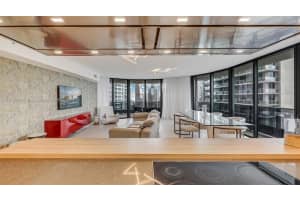 1000 Brickell Plz 3002, Miami