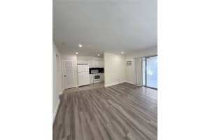 16890 Ne 21st Ave 1, North Miami Beach