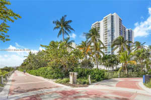 2655 Collins Ave 2108, Miami Beach