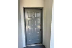 1401 Sw 128th Ter 205h, Pembroke Pines