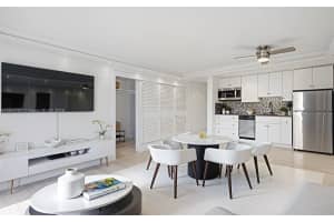 401 Ocean Dr 319, Miami Beach