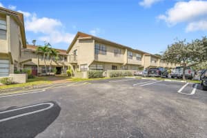 2532 Se Coral Springs Dr 2532, Coral Springs 2532 Se Coral Springs Dr 2532, Coral Springs