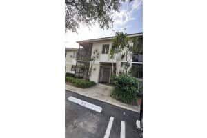 306 Gardens Dr 103, Pompano Beach