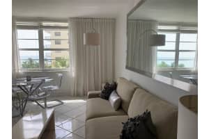 100 Lincoln Rd 638, Miami Beach