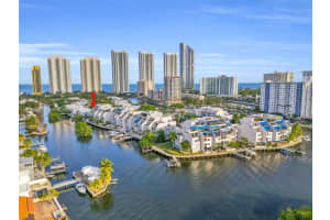 355 Poinciana Dr 1130, Sunny Isles Beach