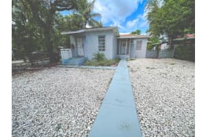 55 Nw 69th St E, Miami
