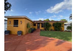 683 W 39th St, Hialeah 683 W 39th St, Hialeah