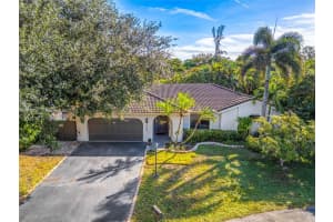 14811 Archerhall St, Davie