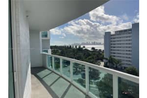 7900 Harbor Island Dr 720, North Bay Village