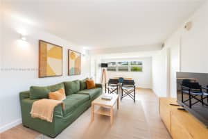 1881 Washington Ave 3d, Miami Beach
