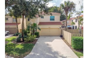 10700 Nw 12th Ct, Plantation