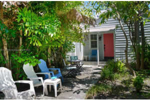 7611 Abbott Ave R, Miami Beach