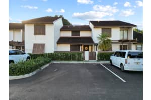 13350 Sw 91st Ter C, Miami