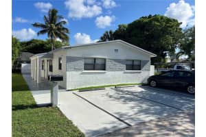 2226 Cody St 2, Hollywood