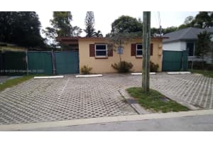 1710 Nw 9th St 1-2, Fort Lauderdale