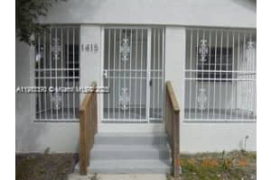 1415 Nw 69th St, Miami