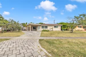 2221 Ne 61st Ct, Fort Lauderdale