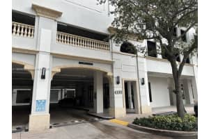 4100 Salzedo St 704, Coral Gables