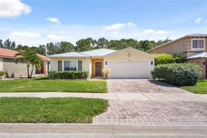 1924 Sw Jamesport Dr, Port Saint Lucie
