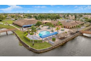 9310 Sunrise Lakes Blvd 301, Sunrise