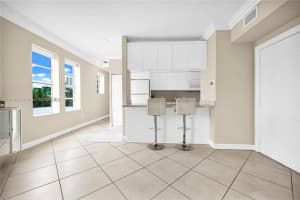 1559 Michigan Ave 303, Miami Beach