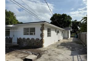 3144 Nw 29th St 2, Miami