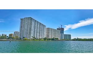 500 Bayview Dr 125, Sunny Isles Beach