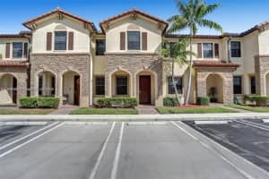 3217 Se 4th St, Homestead 3217 Se 4th St, Homestead