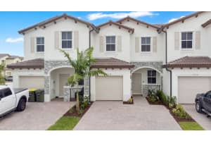 2558 Se 27th Dr 2558, Homestead