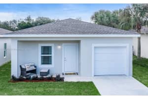 1481 Las Villas Blvd, Sebring