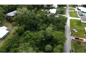 7903 Penny Ln, Fort Pierce