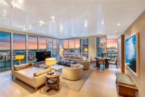 50 S Pointe Dr 2703, Miami Beach