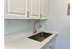 2901 Nw 18th St 24, Fort Lauderdale