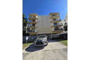 1673 Bay Rd 301, Miami Beach