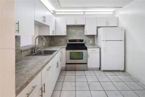 11905 Ne 2nd Ave C403, North Miami