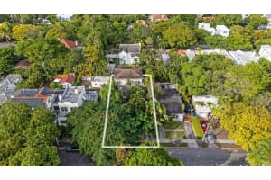 137 Ne 46th St, Miami