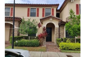 15103 Sw 113th Ter 15103, Miami