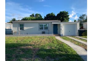 60 Nw 122nd St, North Miami
