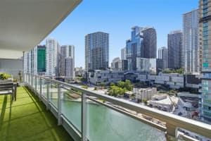 92 Sw 3rd St 1604, Miami 92 Sw 3rd St 1604, Miami